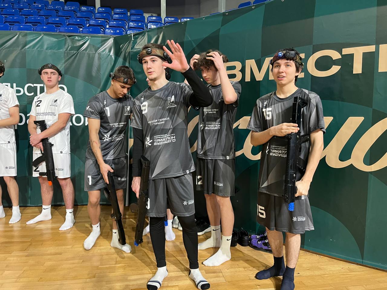 Изображение: Триатлон будущего: студенты колледжа показали мощь и характер